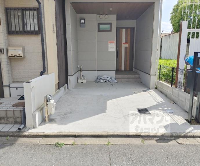 【伏見駅の貸家】間取