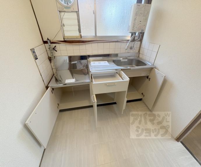 【西京極南方町３３貸家Ｅａｓｔ】間取