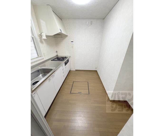 【宇治市開町３１－１２戸建】間取