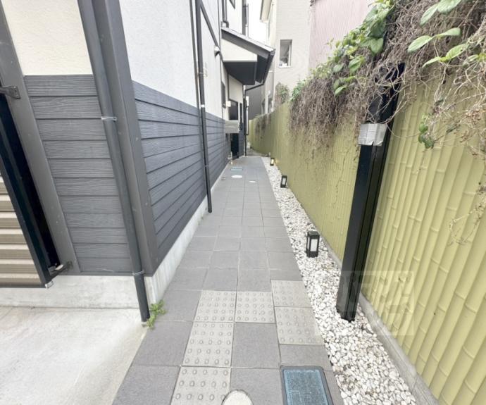 【イロハプラス二条】間取