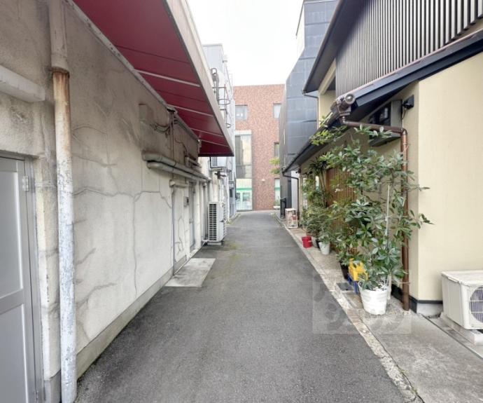 【イロハプラス二条】間取