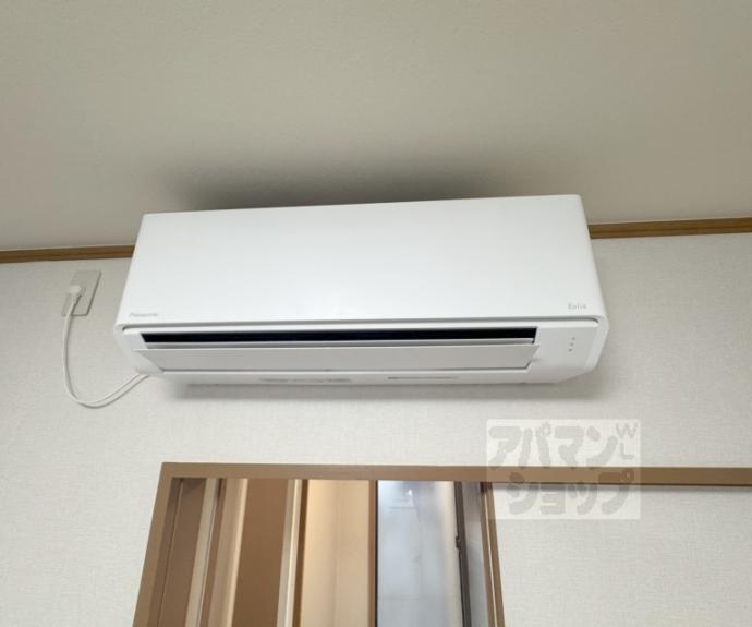 【イースト醍醐南里　十三番館】間取