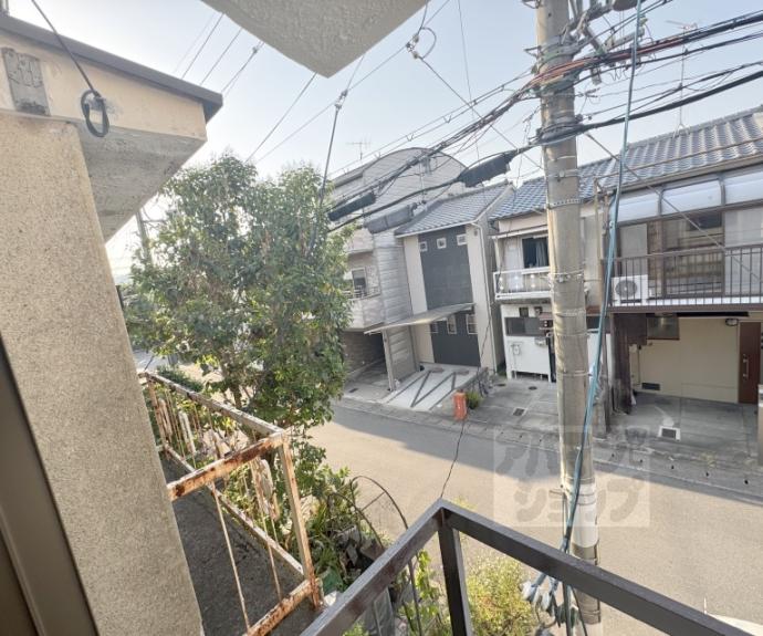 【イースト醍醐南里　十三番館】間取