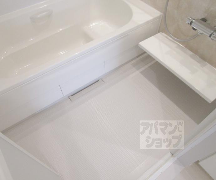 【HEBEL MAISON 紫野】間取