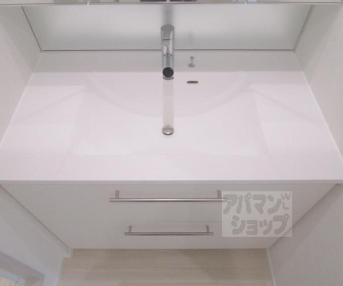 【HEBEL MAISON 紫野】間取