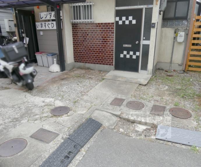 【東九条松田町１３７－２１貸家】
