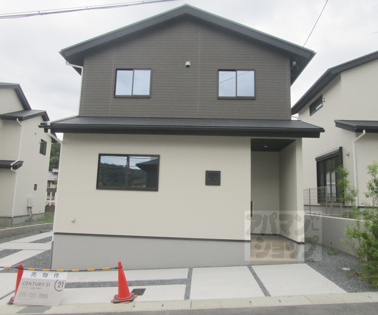 上賀茂本山３－２４貸家