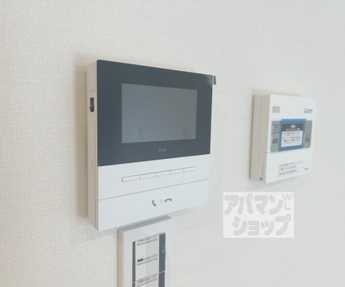 【二条城東貸家2号】間取