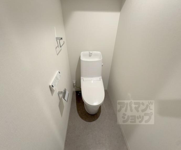 【カーサ壬生寺道】間取