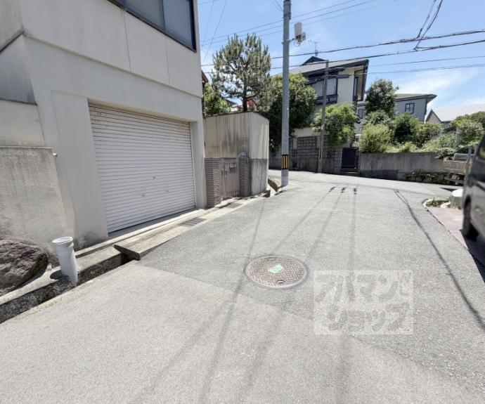 【ハーモニーテラス深草大亀谷万帖敷町】間取