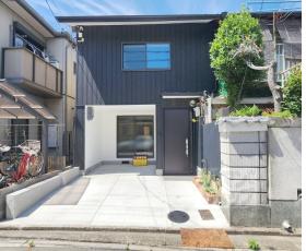 吉田上大路町１７貸家：