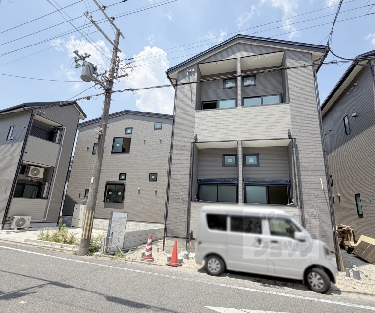 ハーモニーテラス深草東伊達町Ⅱ