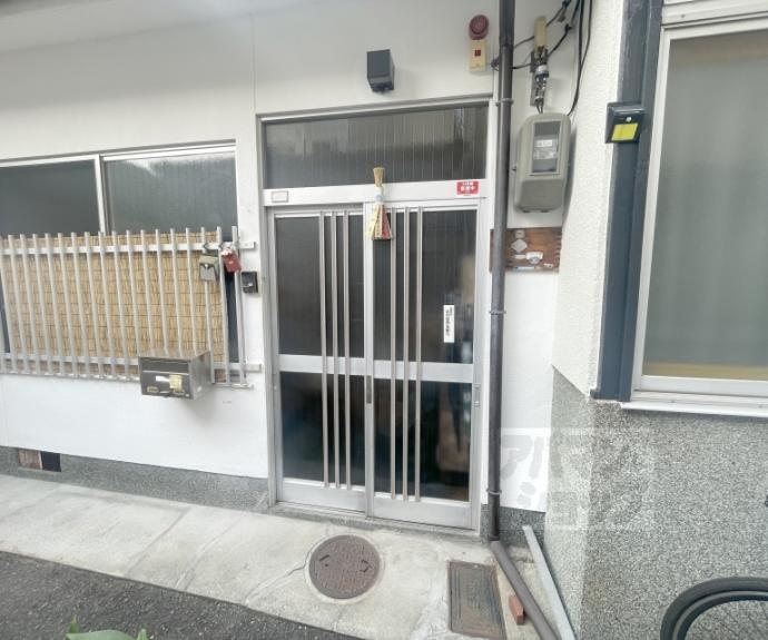 【藪之内町82-13貸家】間取