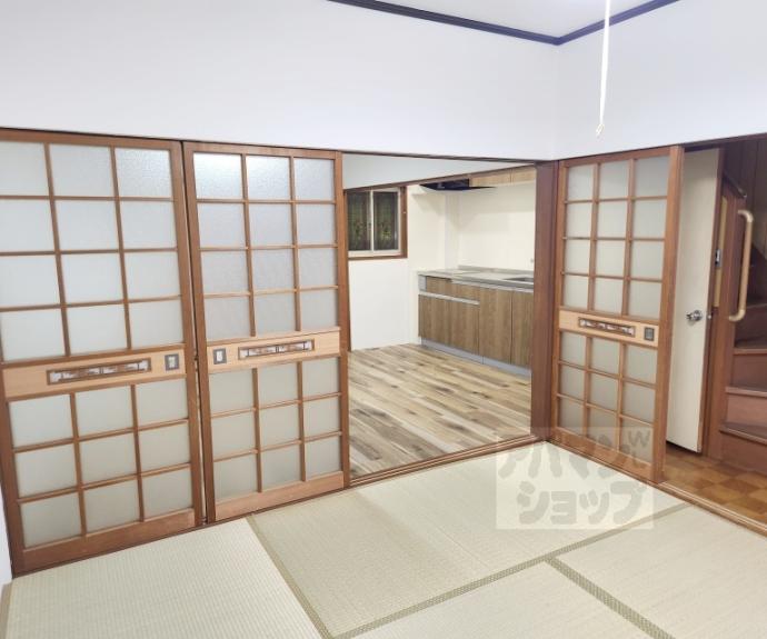 【藪之内町８２－１３貸家】間取