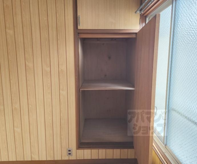 【藪之内町８２－１３貸家】間取