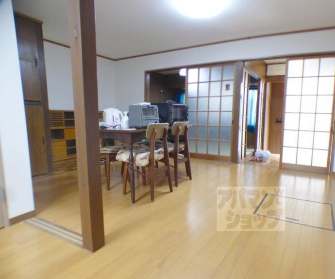 【吉田近衛町8-6貸家】間取