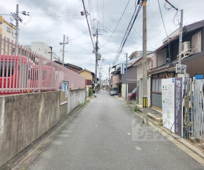 【中宮町マンション】間取