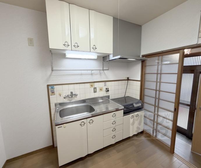 【大宅御供田町貸家】間取