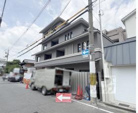 Ｔｈｅ　Ｒｅｓｉｄｅｎｃｅ　御車道：