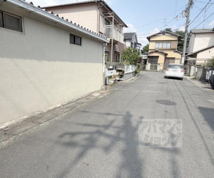 【伏見区羽束師鴨川町２０３－１６】間取