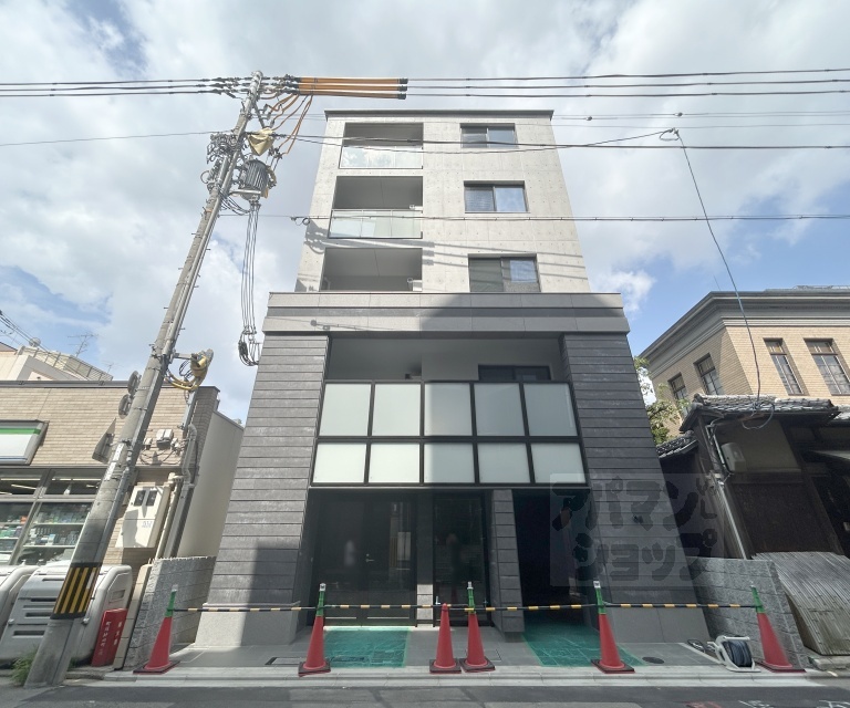 Ｋａｌａｎ新町三条