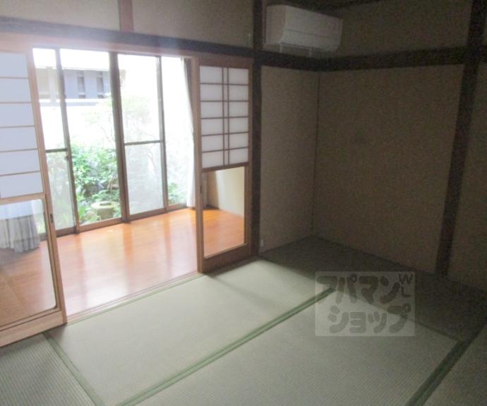 【衣笠総門町25-4貸家】