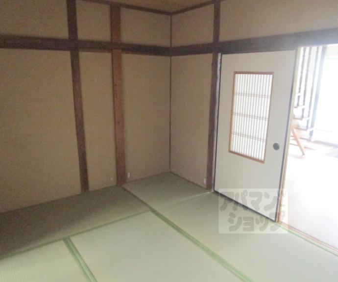 【衣笠総門町25-4貸家】