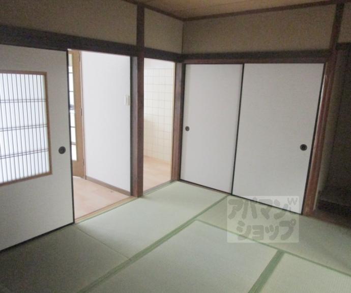 【衣笠総門町25-4貸家】