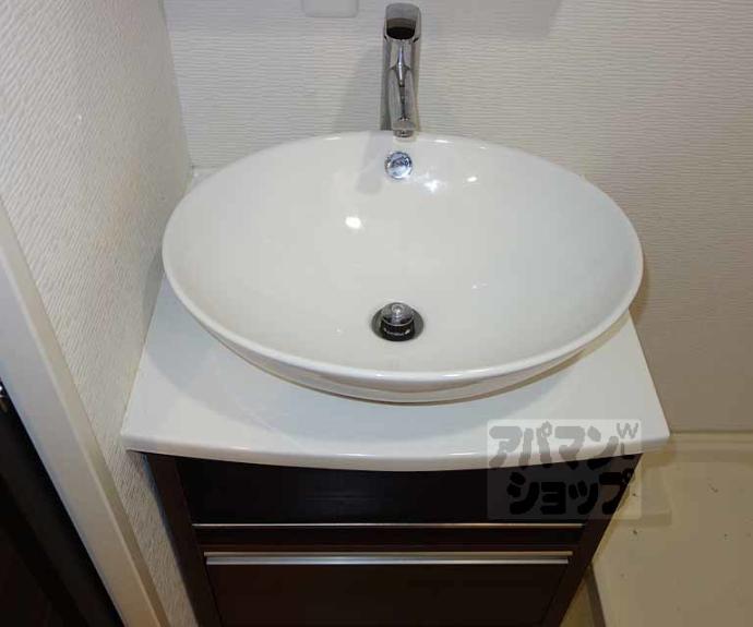 【ＤｅａｒＣｏｕｒｔ野里】間取