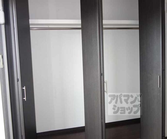 【ＤｅａｒＣｏｕｒｔ野里】間取