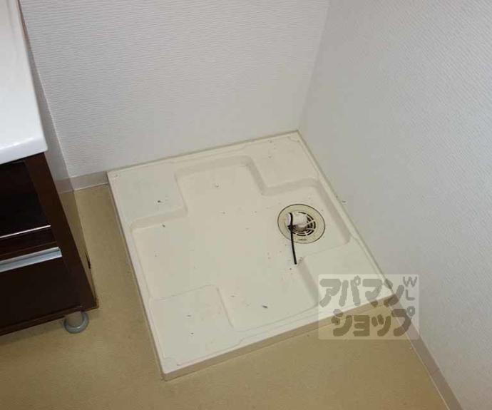 【ＤｅａｒＣｏｕｒｔ野里】間取