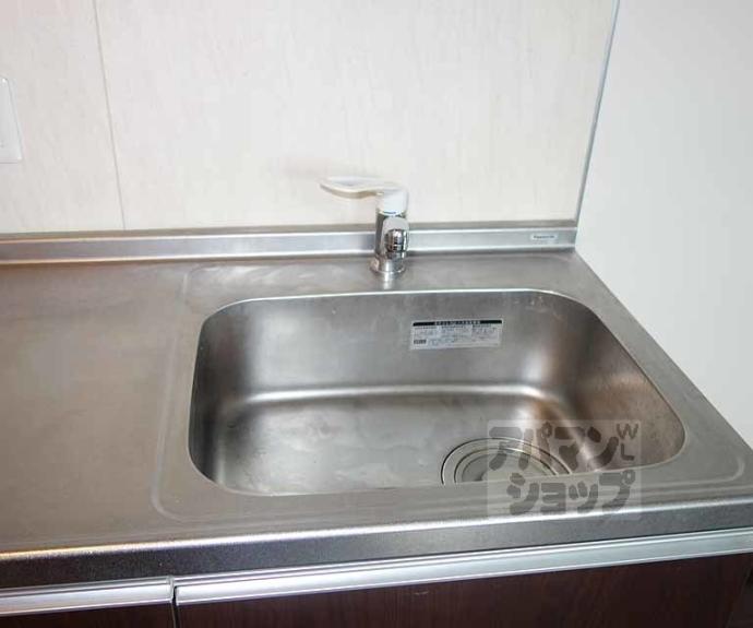 【ＤｅａｒＣｏｕｒｔ野里】間取