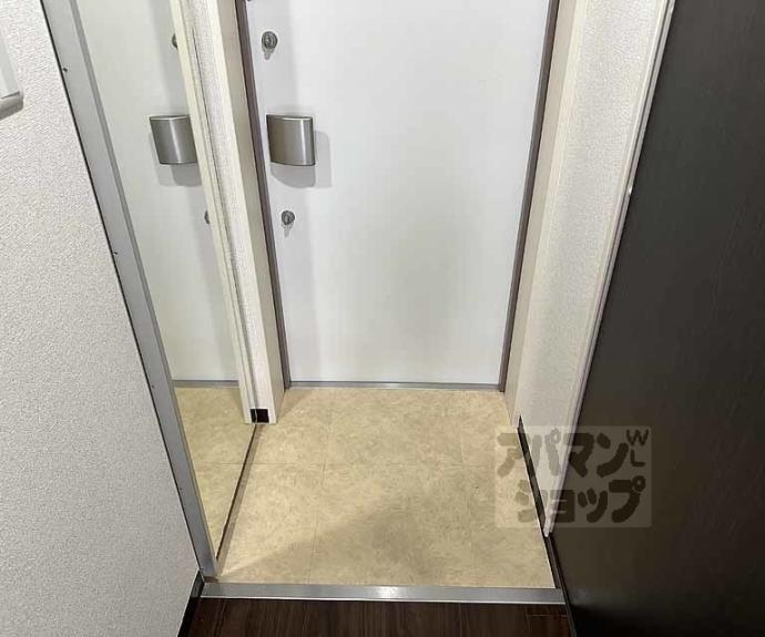 【ＤｅａｒＣｏｕｒｔ野里】間取