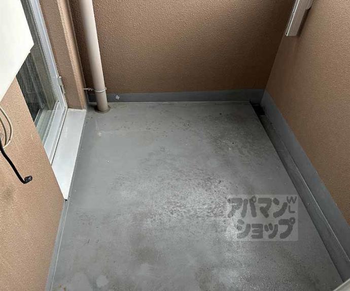 【ＤｅａｒＣｏｕｒｔ野里】間取