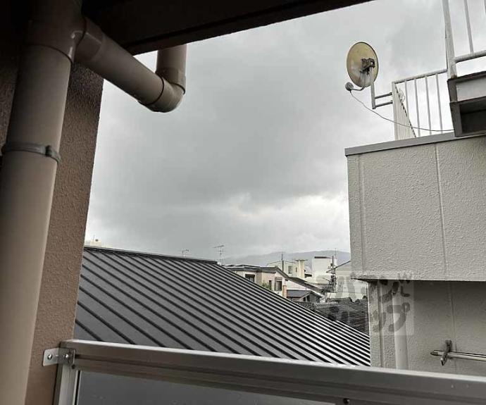 【ＤｅａｒＣｏｕｒｔ野里】間取