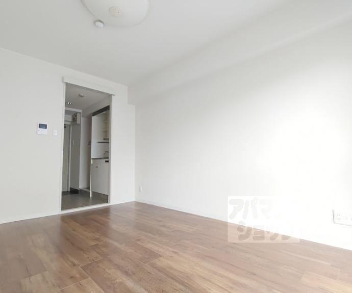 【朝日プラザ三条口】間取