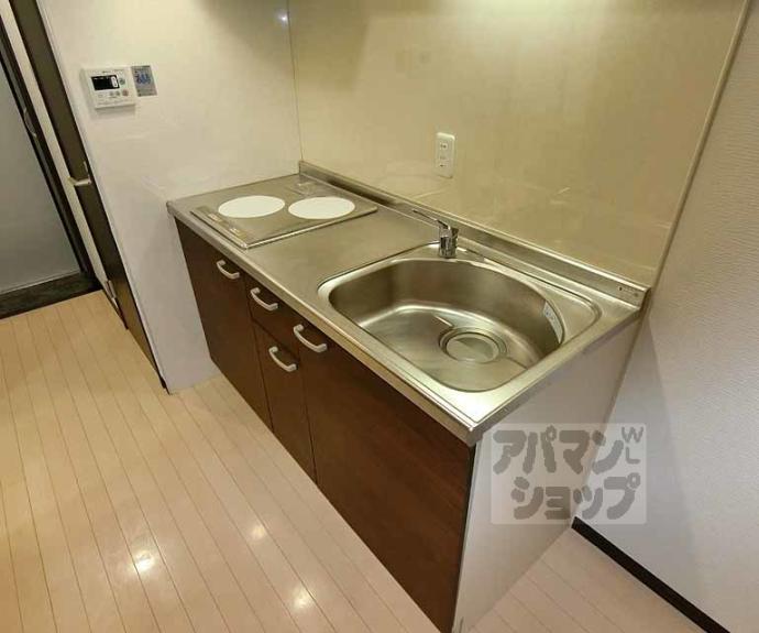 【サクシード西院】間取