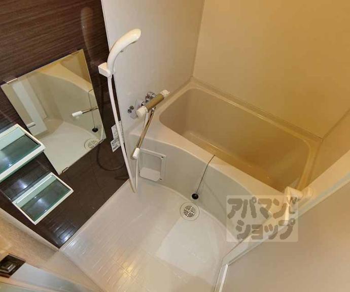 【サクシード西院】間取