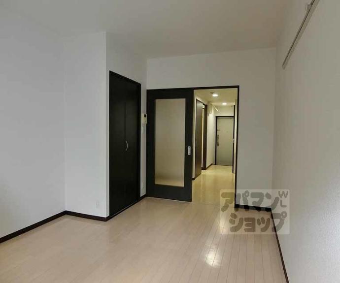 【サクシード西院】間取