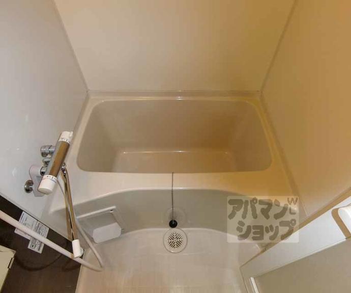 【サクシード西院】間取