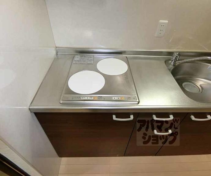 【サクシード西院】間取