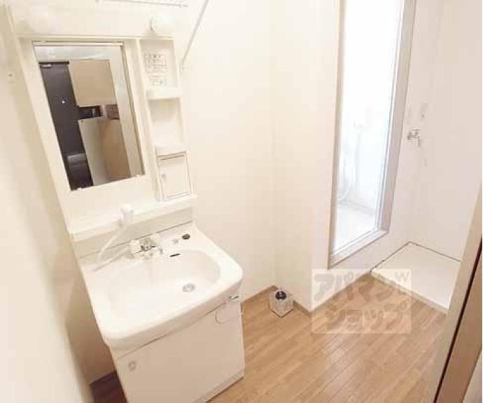 【コンフォール鳴滝】間取