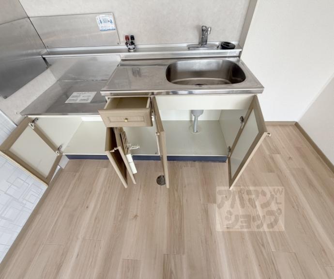 【コンフォール鳴滝】間取