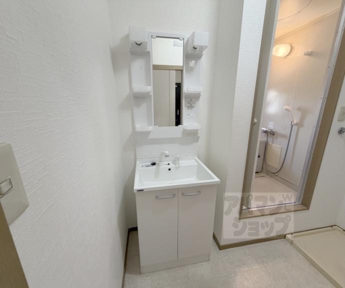 【コンフォール鳴滝】間取