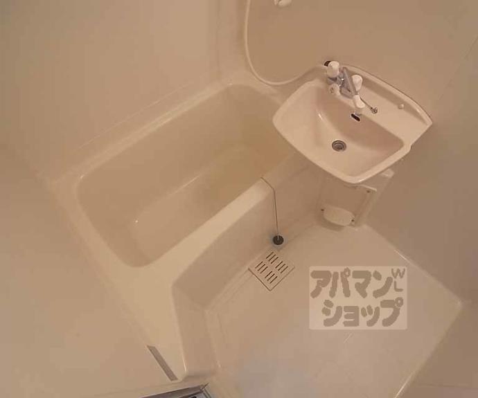 【ブルク】間取