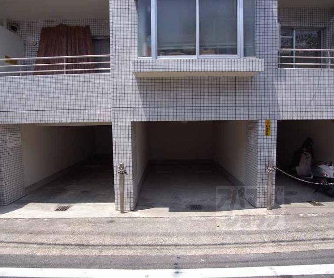 【グリーンパレス蚕の社】間取