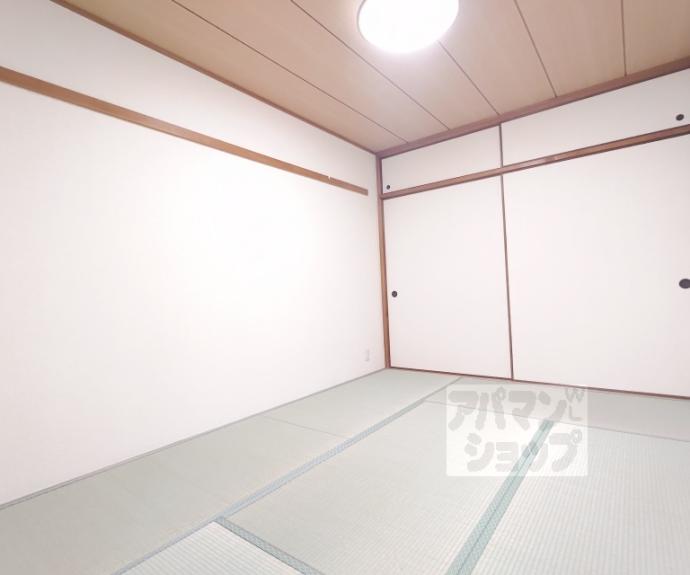 【グリーンパレス蚕の社】間取