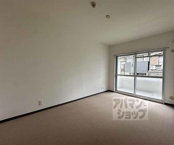 【グリーンパレス蚕の社】