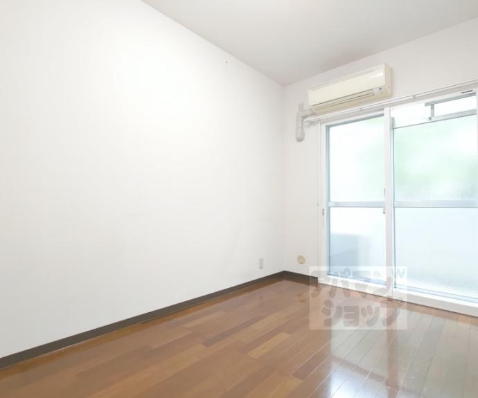 【グリーンパレス蚕の社】間取