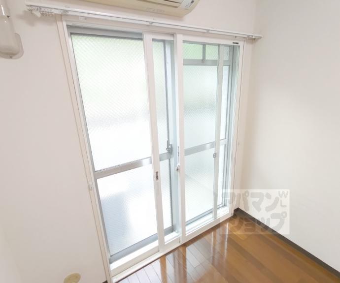 【グリーンパレス蚕の社】間取